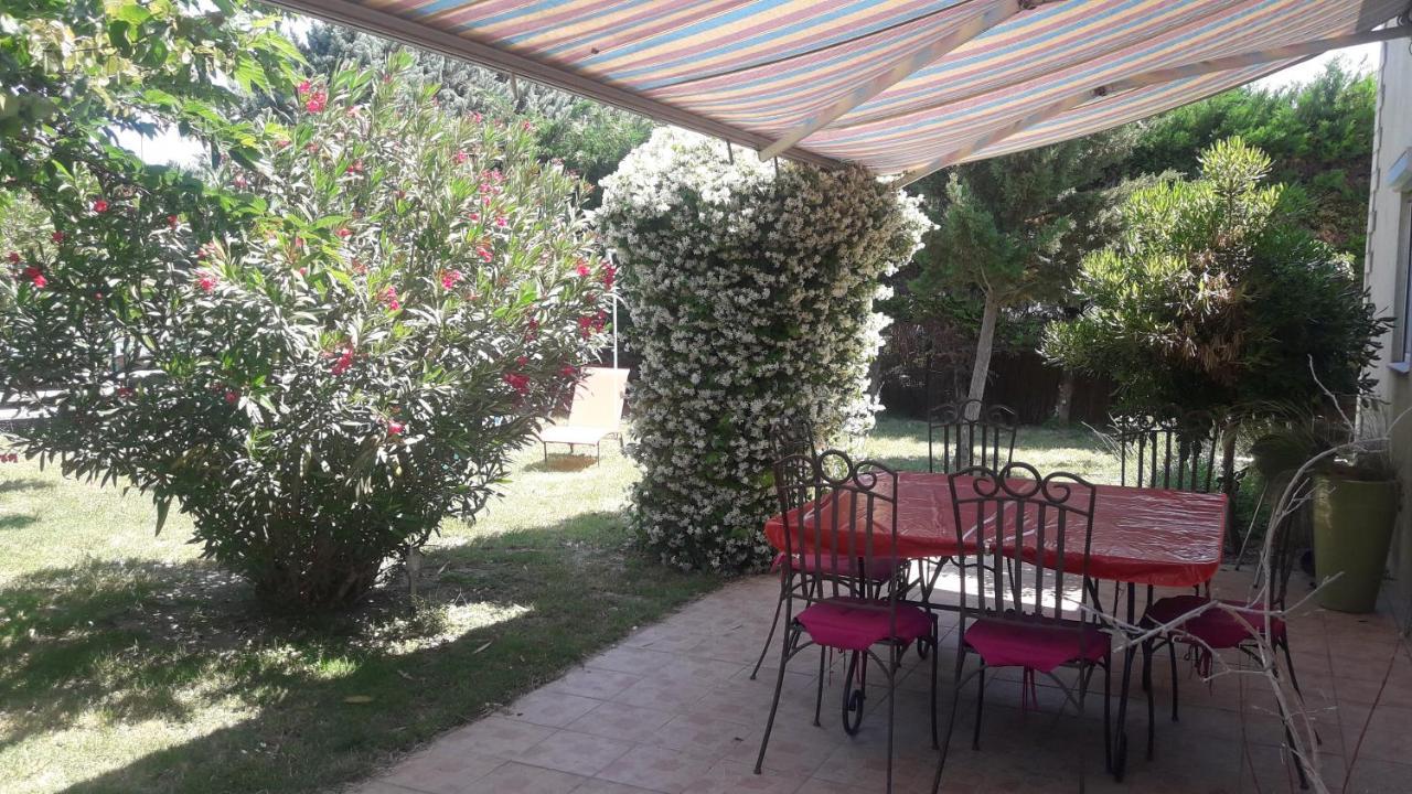 Cosy En Provence Villa Maillane Bagian luar foto